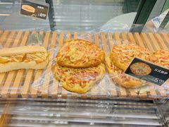 日式披萨-华荣西饼屋(金禧店)