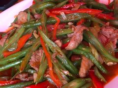 -尕西新疆大盘鸡(回辉村分店)