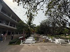 -吐斯廉屠杀博物馆