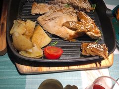 -蜜桃花开·中西融合菜E&W(南长街店)