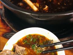 三角峰-金海椒罐罐鲢鱼(东方桂苑店)