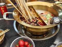 -娜姐鲜牛肉串串火锅(藏龙岛店)