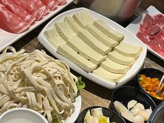 -郑享吃烧烤烩面(红专路店)