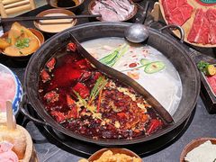 -周小明火锅(黑金冠社区店)