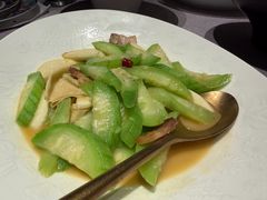 -虹之森·小馆