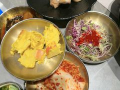 -草家酱蟹炭火烤肉店(珲春南路一店)