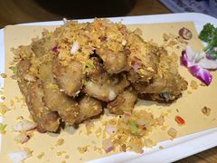 -黄泥岗·地道湖北菜(奥特莱斯店)