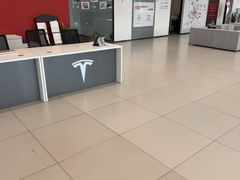 -TESLA 特斯拉(北京后沙峪特斯拉中心)