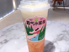-奈雪的茶(花城汇中区PRO店)