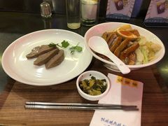 金奖卤鹅肉饭-陈鹏鹏潮汕菜(宝安机场T3航站楼店)