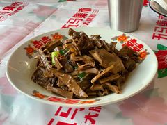 楠溪江笋干炒肉-五马集·海鲜·温州大牌档(黑金冠五马街十字路口店)