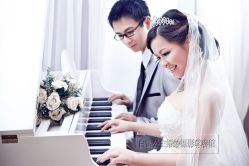 -白雪公主婚纱摄影