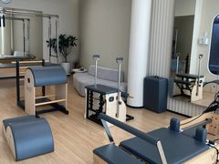 -威克健身游泳(万菱汇店)