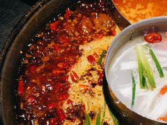 -渝涯重庆豆花老火锅(中赢国际店)