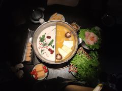 -湊湊火锅·茶憩(新中关购物中心店)