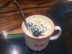 冰淇淋打蛋-堂屋糖水店(愚园店)