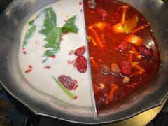 胡椒猪肚鸡鸳鸯锅-湊湊火锅·茶憩(东城万达店)