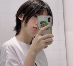 -V HAIR SALON造型