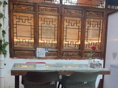 -丽江庭院·云南野生菌·海鲜火锅(鼓楼四合院店)