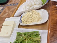 -楼外楼大刀肉传统火锅居(博学路店)
