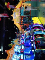 -探奇乐园蹦床公园(日月广场店)