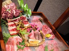 -山川小町·极番烧肉(新地假日广场店)