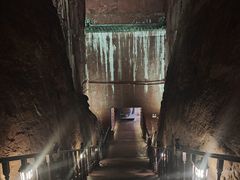 -明鲁王陵