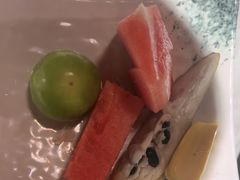 -雍容荟帝王蟹活龙虾展台自助(IFS黑金店)