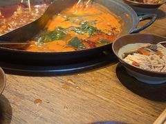 -萍姐火锅·公路夜市(武汉首店)