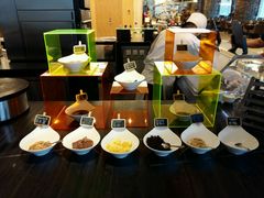 -圣丰索菲特·2 On 988 Café 自助餐厅