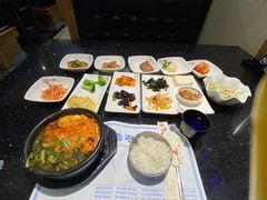 -青松馆韩国料理(香港中路佳世客店)