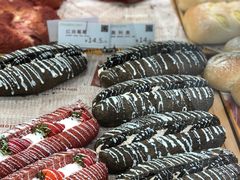 -顶东面包花园·生日蛋糕(世博店)