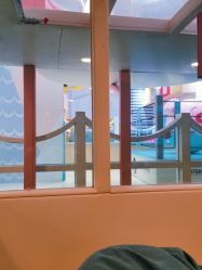 -多多淘儿童体验中心(重庆来福士店)
