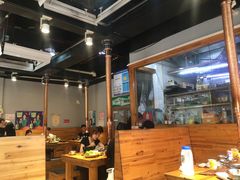 大堂-麻蒲碳烤肉(远景路1号店)