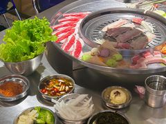 -哈哈碳都·牛肋条无限自助烤肉(宝龙店)