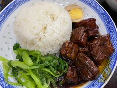 红烧肉拌饭-吴茂兴本帮面(百色路店)
