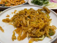 酸菜炒粉-老昌春饼(中央大街店)