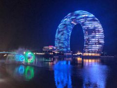 -湖州太湖旅游度假区-月亮广场