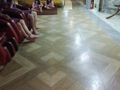 -绿岛汤泉韩式休闲会所