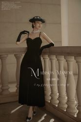 -乐派诗婚纱摄影