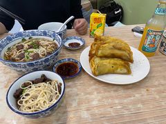 -草桥清真牛肉锅贴扁食店