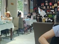 -品味居·首店·大连鲜活海鲜大连菜(东港店)