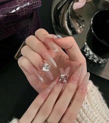 -RL Nail·瑞丽美甲美睫品牌原创店