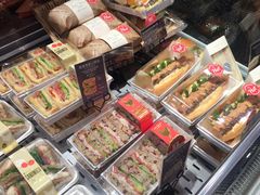 -巴黎贝甜(宜山路店)