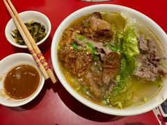 -潮汕·草根牛肉档(上海荟聚城市集市店)