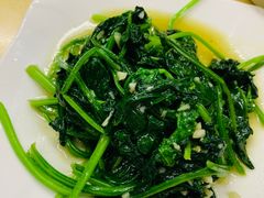 清炒菠菜-做了不起的80后