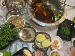 -尚品海鲜肥牛自助火锅(湖明店)