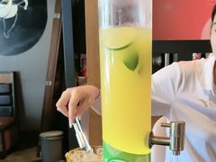 -辣尚瘾·烤鱼·新川菜(交大直营店)
