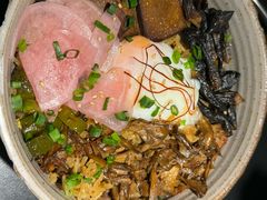 黑松露菌子焖饭-Ameigo梅果·云贵川bistro(长宁来福士店)