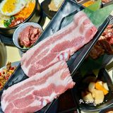 店里韩料,烤肉都是很正宗~️坛子横膈膜 鲜嫩的肉质